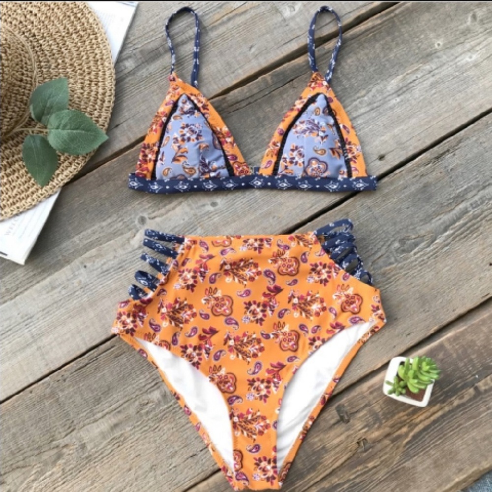 GORGEOUS HIGH WAISTED BIKINI - Picture 3 of 8